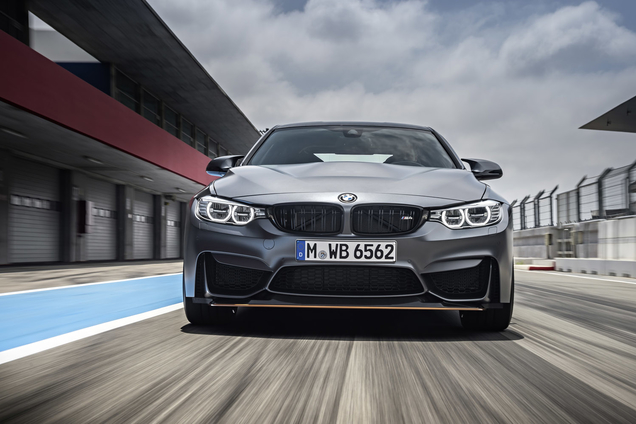 Rammen op het circuit met de BMW M4 GTS