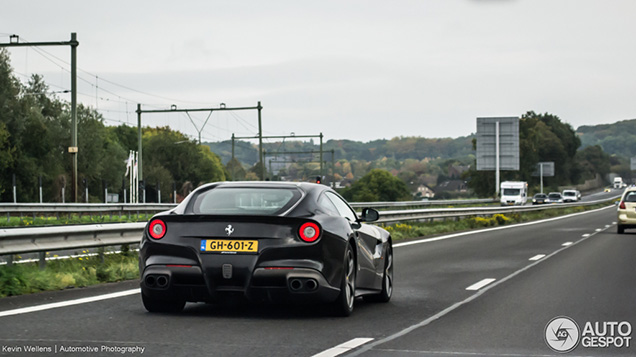 Spot van de dag: Ferrari F12berlinetta
