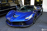 Blue looks great on the Ferrari LaFerrari