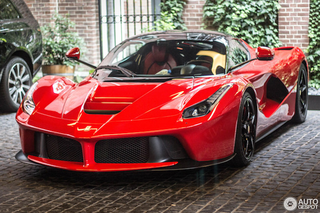 Spot van de dag: Ferrari LaFerrari in Amsterdam