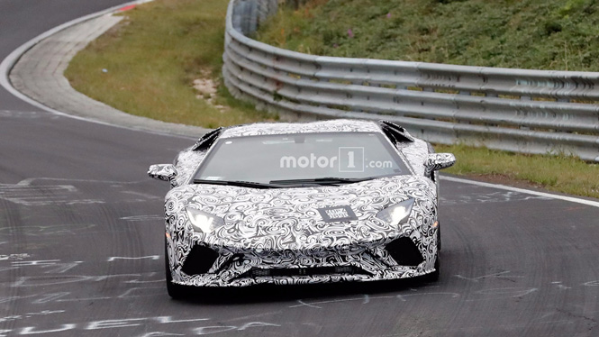 Lamborghini Aventador facelift keert terug naar de Ring
