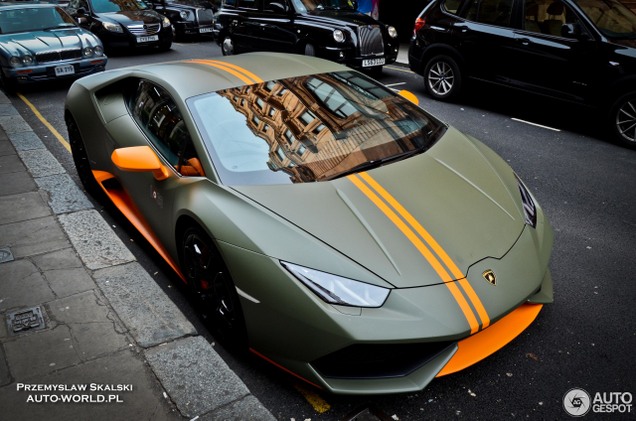 Deze wrap past de Lamborghini Huracán als gegoten