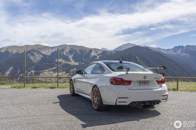 Gespot: BMW M4 GTS zoekt de bergen op