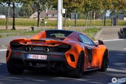 Oranje McLaren 675LT Spider is just too late