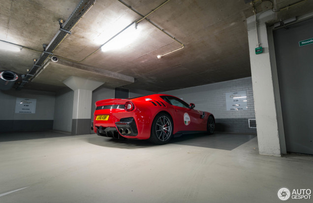 Spot van de dag: Ferrari F12tdf in Amsterdam