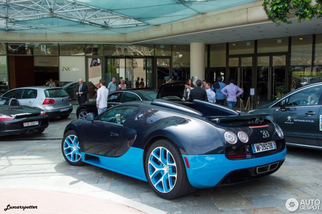 Bugatti Veyron Grand Sport Vitesse trekt de aandacht in Monaco