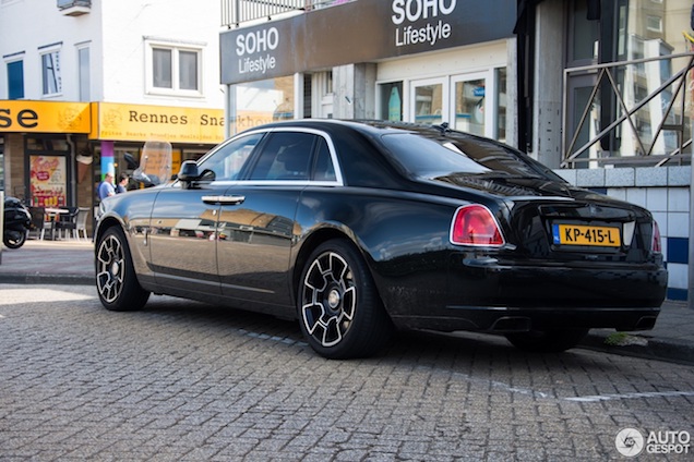 Rolls-Royce Ghost Series II Black Badge doet Zandvoort aan
