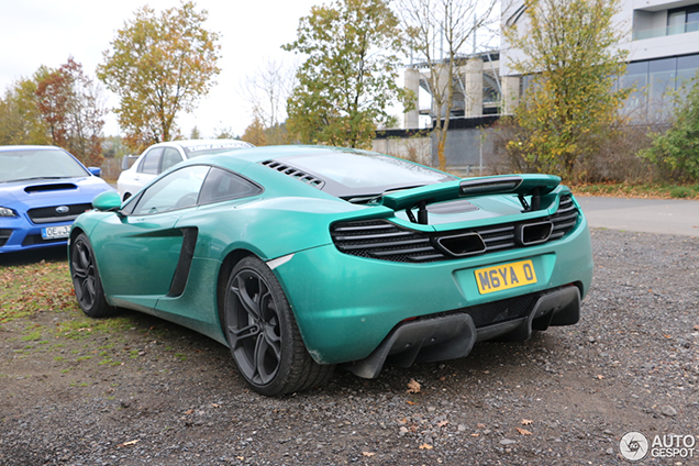 Gespot am Ring: McLaren MP4-12C met opvallend kleurtje