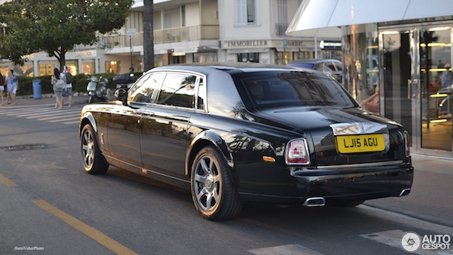 Klassieke charme vergaat niet, Rolls Royce Phantom EWB