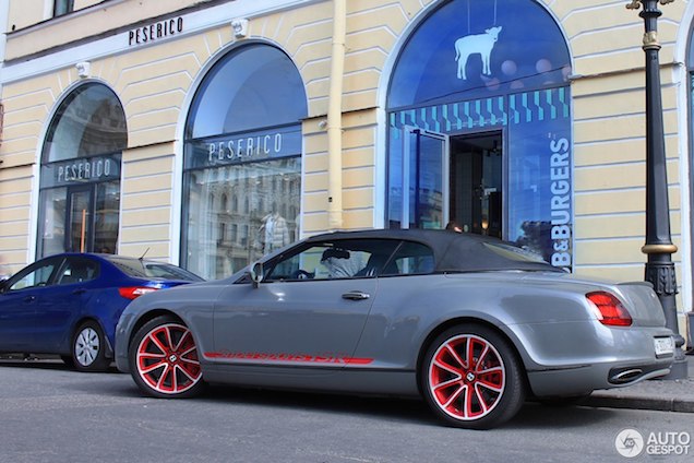 Gespot: Bentley Continental Supersports Convertible ISR