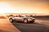 Lekker het nieuwe jaar in met de Aston Martin DB11 Volante