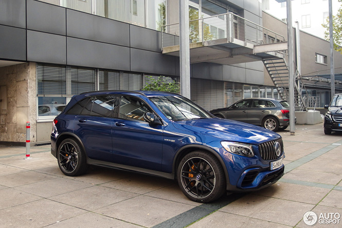 Mercedes-AMG GLC 63 S in vol ornaat gespot