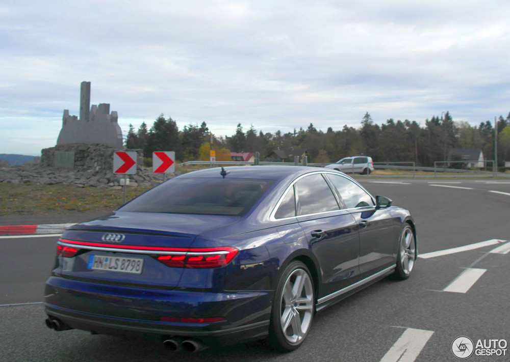 Audi S8 D5 laat zich even zien bij de Nürburgring