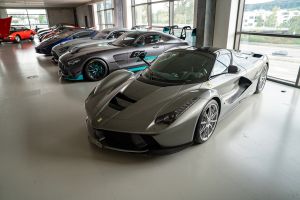 De Tailored for Speed-collectie: 42 zeldzame supercars gaan onder de hamer in Zürich