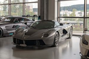 De Tailored for Speed-collectie: 42 zeldzame supercars gaan onder de hamer in Zürich