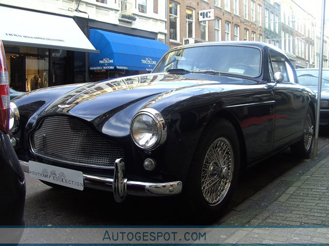 Topspot: Aston Martin DB2/4 MKIII