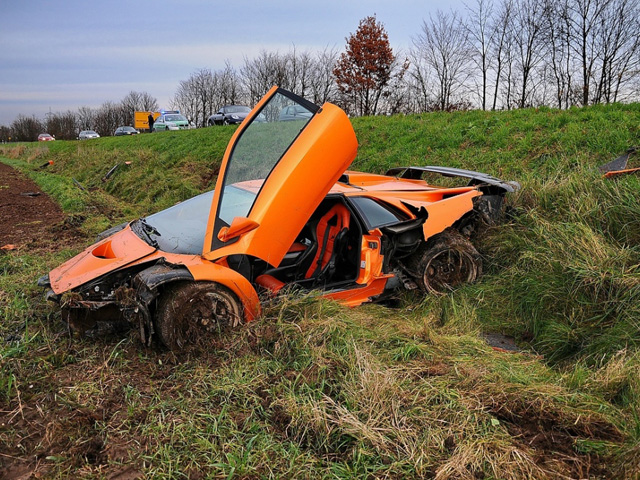 Zeldzame Lamborghini Diablo GT afgeschreven