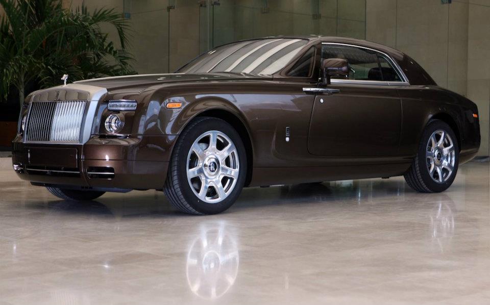 Bespoke Rolls-Royce: Phantom Coupé Thoroughbred