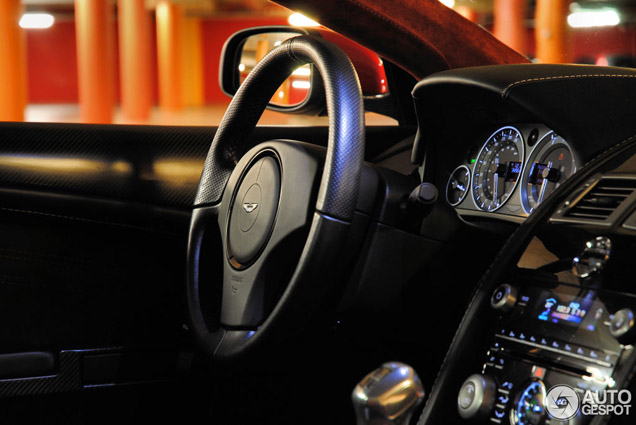 Rode parel van de dag: Aston Martin DBS