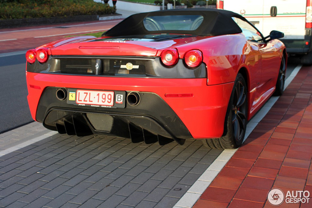 Spot van de dag: Ferrari Scuderia Spider 16M