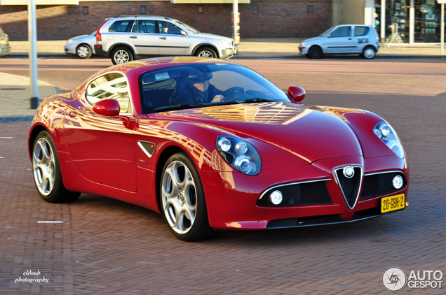 Spot van de dag: Alfa Romeo 8C Competizione