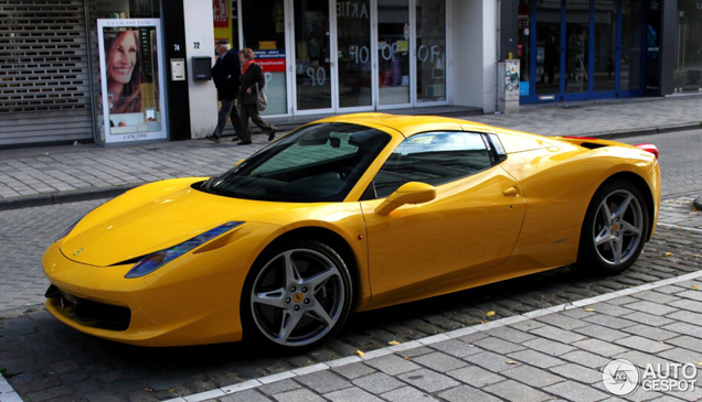 Spot van de dag: Ferrari 458 Spider