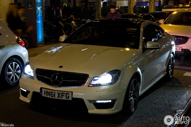 Avistamiento del día: Mercedes C 63 Coupe