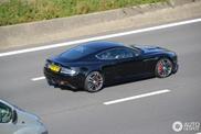 Primicia: Aston Martin DBS Ultimate Edition