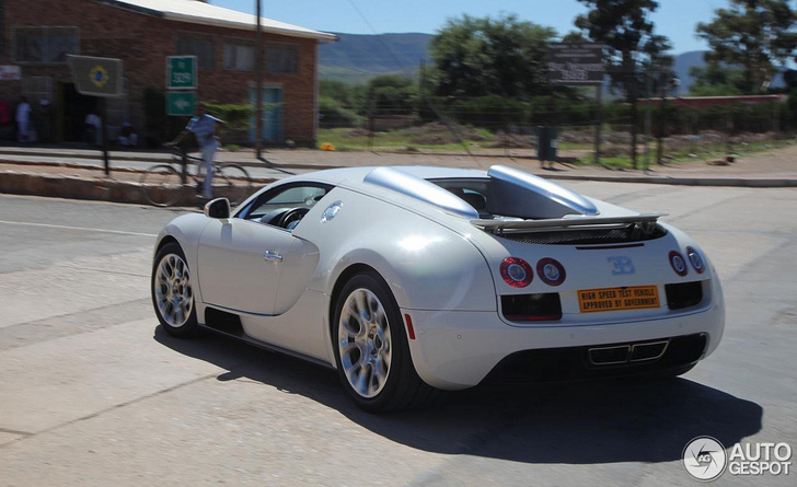 Ook aanwezig in Zuid-Afrika: de Veyron 16.4 Grand Sport Vitesse