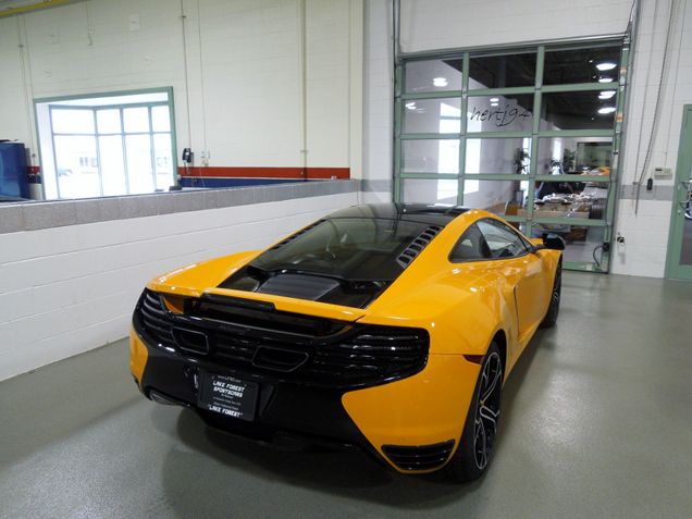 Spotter spots two out of the six McLaren MP4-12C Project Alpha's