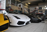 Uit het niets: Supercar-dealer in Sion