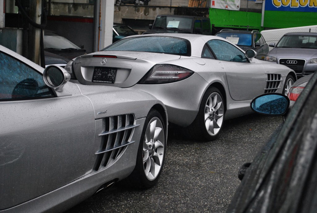Uit het niets: Supercar-dealer in Sion