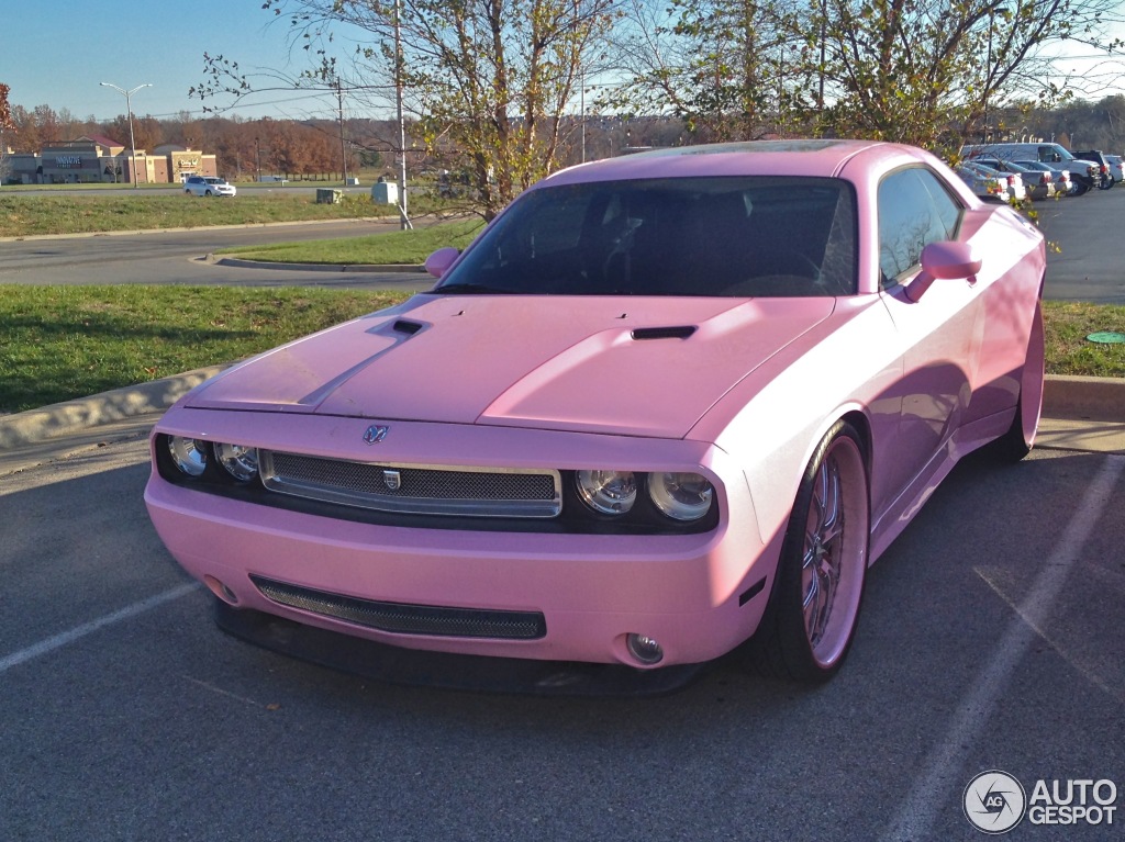 Over de top: KC Trends Edition Dodge Challenger SRT-8 Widebody