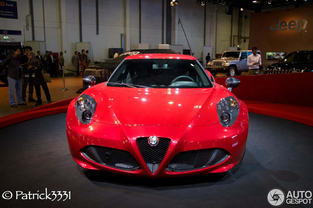 Dubai Motor Show 2013: Alfa Romeo 4C