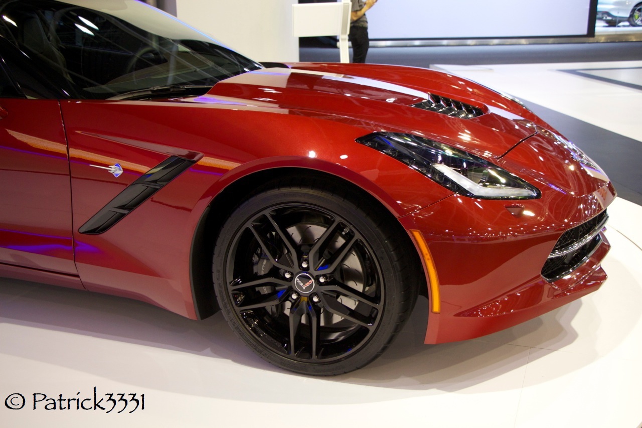 Dubai Motor Show 2013: Corvette C7 Stingray