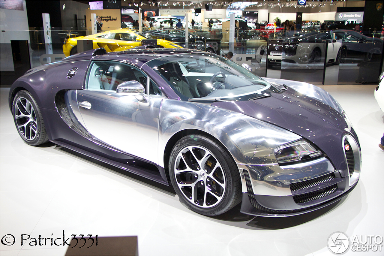Dubai Motor Show 2013: Twee Bugatti's Veyron 16.4 Grand Sport Vitesse