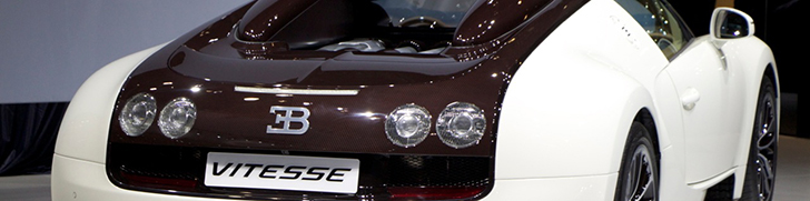 Salonul Auto Dubai 2013:Doua Bugatti's Veyron 16.4 Grand Sport Vitesse