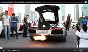 Lamborghini speit Feuer während der Dubai Parade