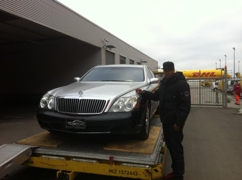 Unieke door Knight Luxury omgebouwde Maybach gespot! 