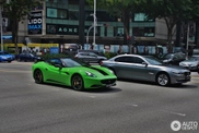 Il verde dona molto alla Ferrari California!
