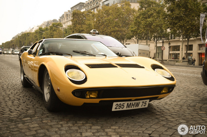 Lamborghini Miura P400 S is op z'n plek in Parijs