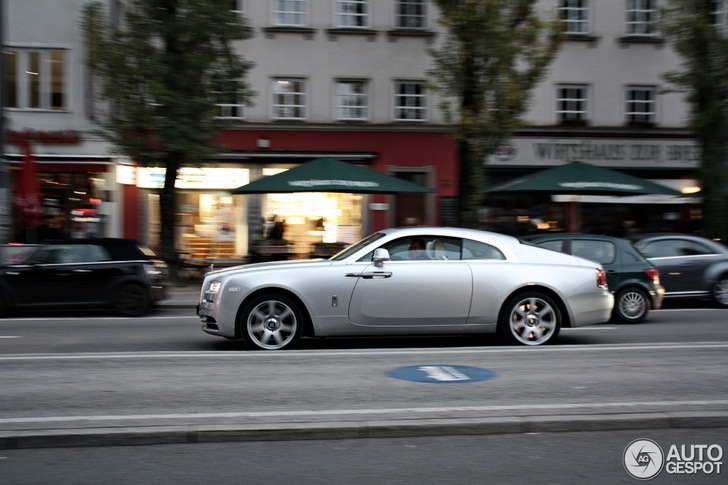 Is zilver de juiste kleur voor de Rolls-Royce Wraith?