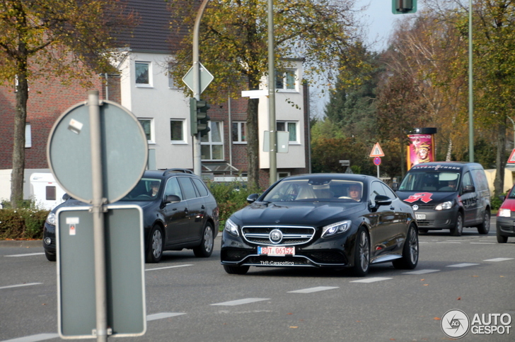 Eerste getunede Mercedes-Benz S Coupe gespot