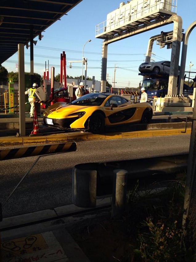 Deze McLaren P1 wilde geen tol betalen