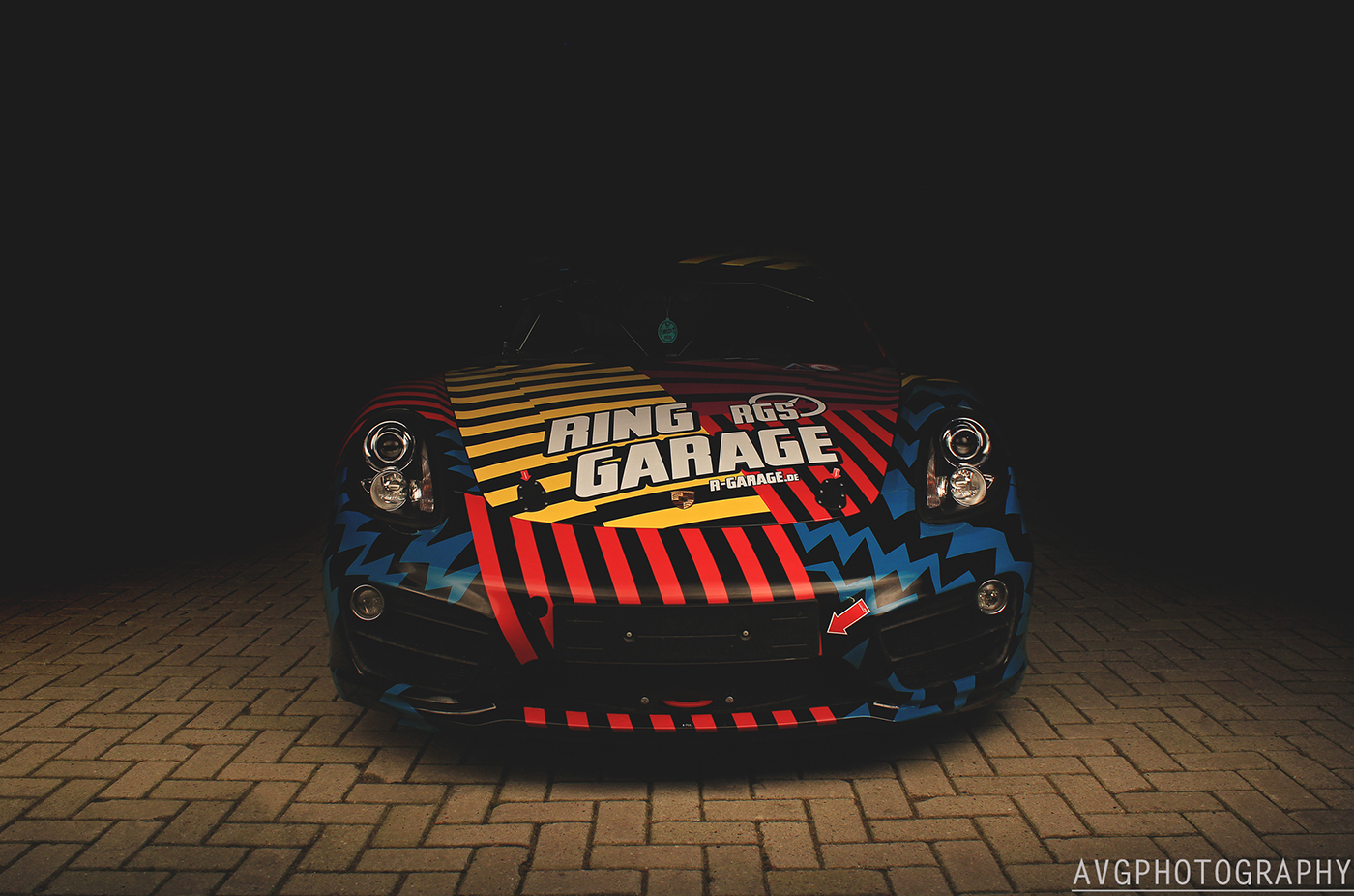 Ringgarage geeft Porsche Cayman hippe wrap