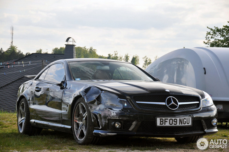 Mercedes-Benz SL 63 AMG blijkt te zwaar voor de Nürburgring