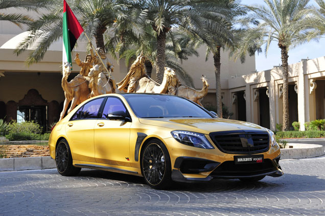 Arabische extravaganza: Brabus 900 Desert Gold