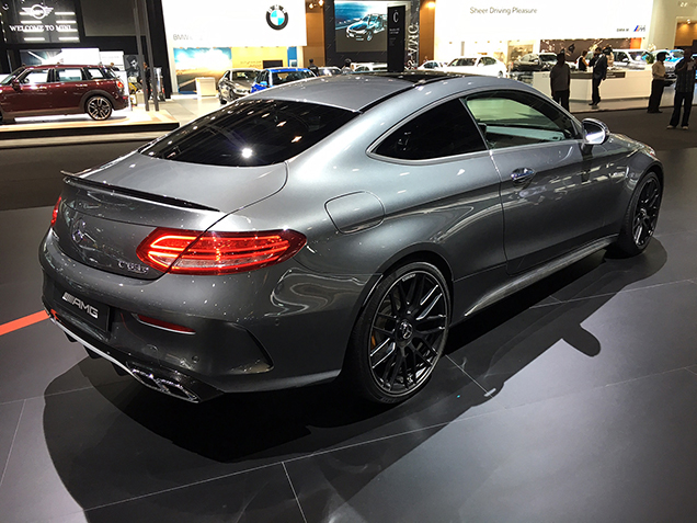 Impressie: Dubai Motor Show 2015