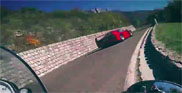 Filmpje: BMW S1000RR jaagt Ferrari F40 op