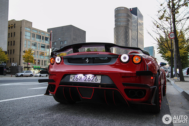 Ferrari F430 Spider zoekt eigen identiteit 